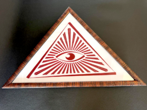 Delta luminoso in legno retroilluminato
